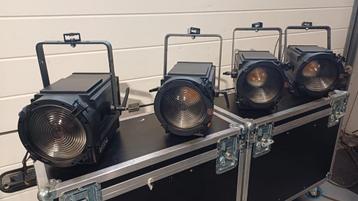 4x Briteq BT Theatre 250EZ 250 watt LED  Theaterspots beschikbaar voor biedingen
