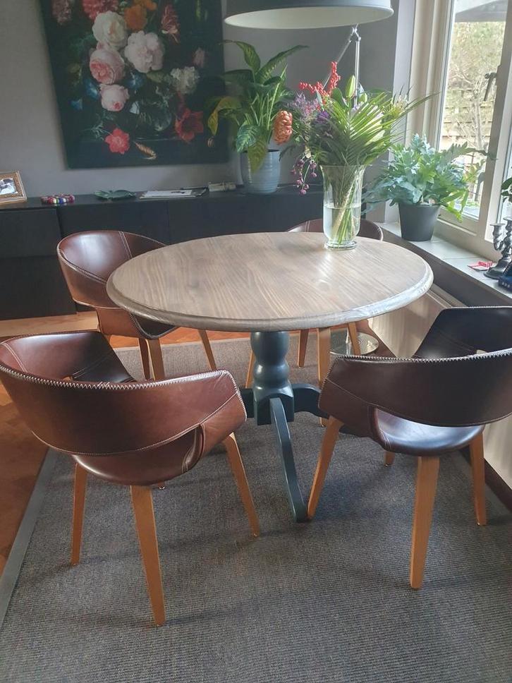 Mooie ronde eettafel, Huis en Inrichting, Tafels | Eettafels, Gebruikt, 100 tot 150 cm, 100 tot 150 cm, Rond, Ophalen