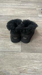 Uggs maat 23,5, Ophalen, Zo goed als nieuw, Meisje, Schoentjes