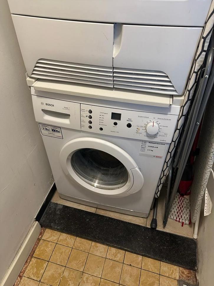 Bosch Wasmachine 7 kg - Goed Onderhouden, Witgoed en Apparatuur, Wasmachines, Gebruikt, Voorlader, 6 tot 8 kg, 85 tot 90 cm, 1200 tot 1600 toeren