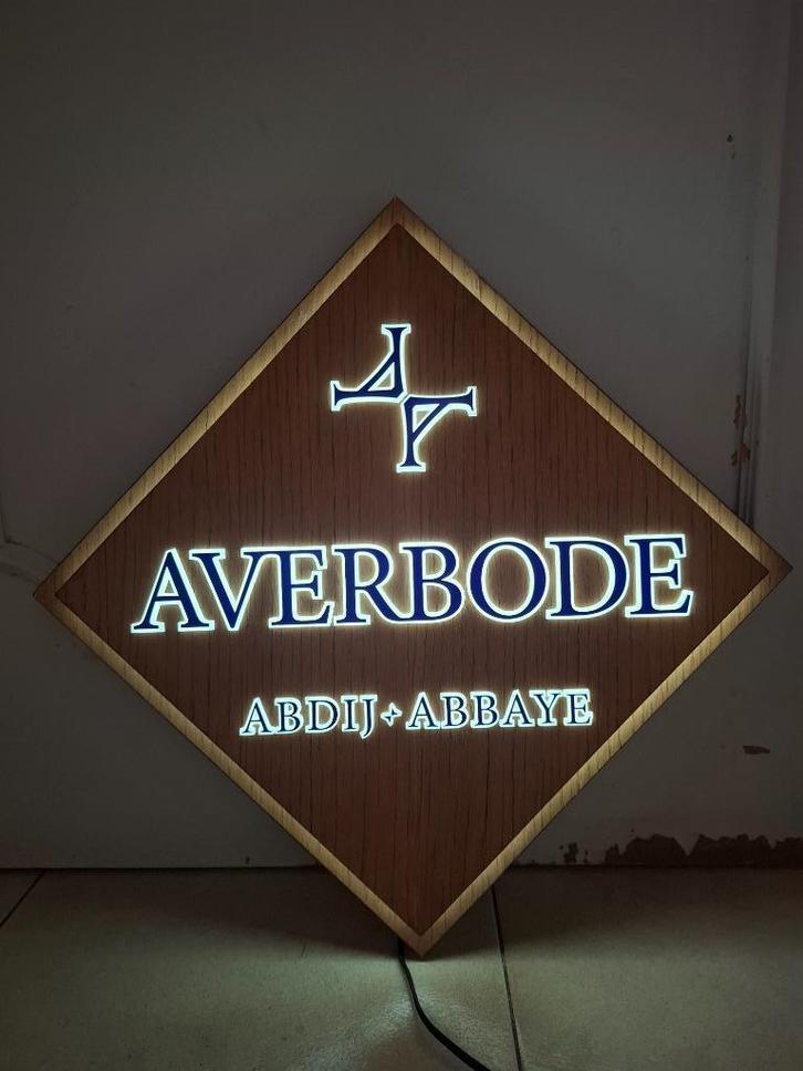 Lichtreclame Averbode abdijbier, Verzamelen, Merken en Reclamevoorwerpen, Nieuw, Lichtbak of (neon) lamp, Ophalen of Verzenden