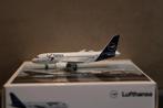 Herpa: Airbus A319 Lufthansa "Lu & Cosmo" 1/500 met OVP, Ophalen of Verzenden, Zo goed als nieuw, Schaalmodel