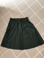 Mooie donker groene rok - plooirok maat L nieuw met kaartje, Kleding | Dames, Rokken, Nieuw, Groen, Maat 42/44 (L), Ophalen of Verzenden