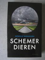 Nowelle Barnhoorn - Schemerdieren, Ophalen of Verzenden, Zo goed als nieuw, Nederland