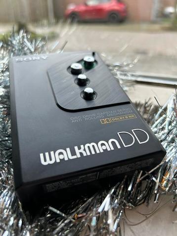 Sony WM-DD10 vintage walkman in zeldzame nieuwstaat beschikbaar voor biedingen