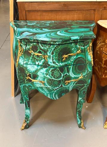 Commode kast replica malachiet beschikbaar voor biedingen
