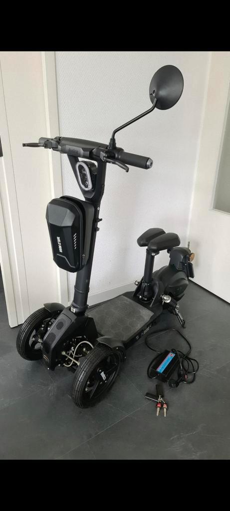 Tekoop:  Doohan ilark, Fietsen en Brommers, Steps, Zo goed als nieuw, Elektrische step (E-scooter), Ophalen of Verzenden