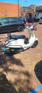 Vespa Sprint snor - wit, Ophalen, Gebruikt, Overige modellen, Benzine