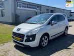 Peugeot 3008 1.6 Executive NAVI|CRUISE|PANO|TREKHAAK, Voorwielaandrijving, Euro 5, Stof, Zwart