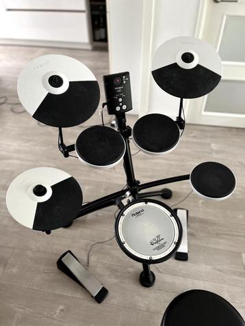 Roland TD-1KV e-drumstel – Compleet met drumkruk & stick beschikbaar voor biedingen