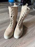 Mooie hoge boots, Beige, Lage of Enkellaarzen, Ophalen of Verzenden, Zo goed als nieuw