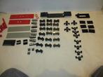 lego trein onderdelen 9 volt buffers ,wielen platen enz.., Kinderen en Baby's, Speelgoed | Duplo en Lego, Ophalen of Verzenden
