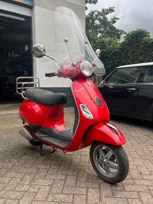 Vespa lx 50 2011 brom 45km, Fietsen en Brommers, Scooters | Vespa, Gebruikt, Vespa LX, Maximaal 45 km/u, Benzine, Ophalen
