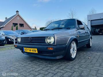 Volkswagen Golf de ultieme sleeper Golf 3.2 R32 motor 270 PK beschikbaar voor biedingen