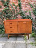 Vintage tv-/ muziekkastje-/ dressoir, Ophalen, O, O, O