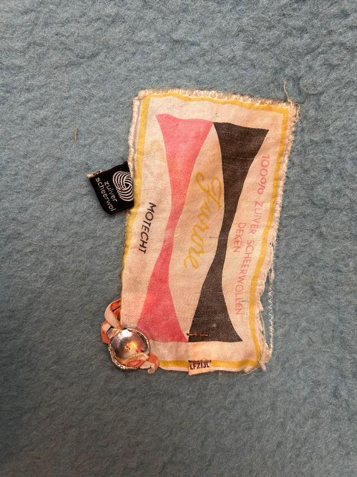 Furore Zuiver Scheerwol Wollen Deken, Huis en Inrichting, Stoffering | Tapijten en Kleden, Gebruikt, 150 tot 200 cm, 200 cm of meer