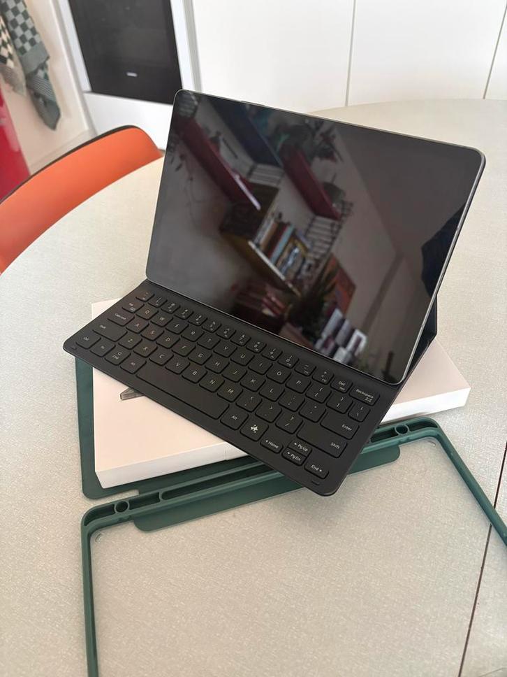 Samsung Galaxy Tab S9 FE + Keyboard Cover & Pen, Computers en Software, Android Tablets, Zo goed als nieuw, 11 inch, Ophalen of Verzenden