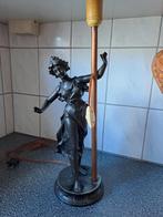 Vintage lamp metaal vrouw, Antiek en Kunst, Antiek | Lampen, Ophalen of Verzenden