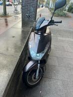 Peugeot kisbee uit 2017. Opknapper, Fietsen en Brommers, Scooters | Peugeot, Ophalen, Gebruikt, Overige modellen, Benzine