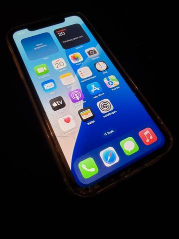 iPhone 11 geel  beschikbaar voor biedingen