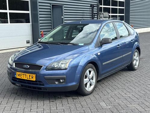 Ford Focus 1.6-16V First Edition, Cruise control, airco, tre, Auto diversen, Schadeauto's, Ford, Handgeschakeld, Benzine, Hatchback