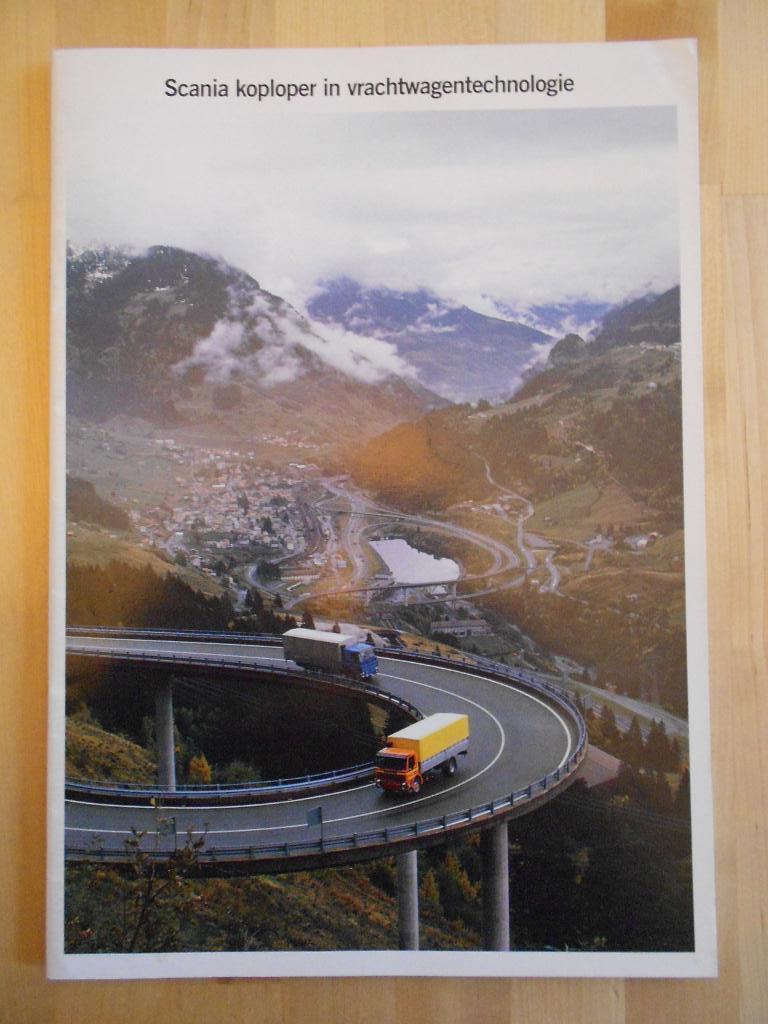 Scania 142 112 82 Brochure 1985 – G-P-R- Torpedo V8, Ophalen, Zo goed als nieuw, Overige merken, Scania