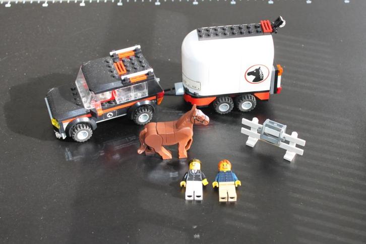 lego city jeep met paardentrailer. 7635, Kinderen en Baby's, Speelgoed | Duplo en Lego, Zo goed als nieuw, Lego, Complete set