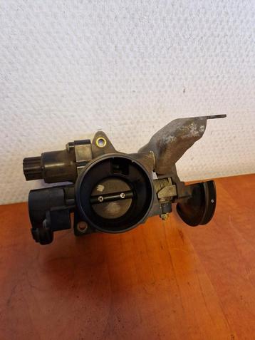 Gasklephuis Peugeot 107 Toyota Aygo GF20GB40 beschikbaar voor biedingen