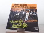 single Harry Slinger En Het Nederlands Elftal – 't Is Weer F, Cd's en Dvd's, Ophalen of Verzenden, Gebruikt, Pop, Single