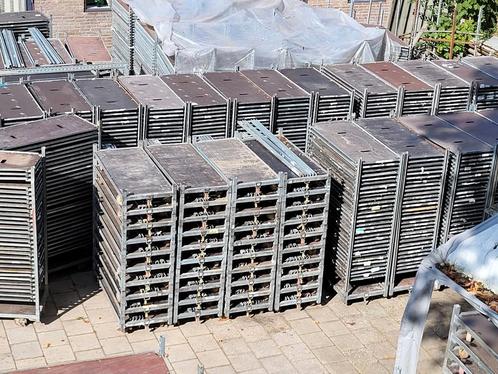 Cc karren en platen , deense containers, Tuin en Terras, Overige Tuin en Terras, Gebruikt, Ophalen