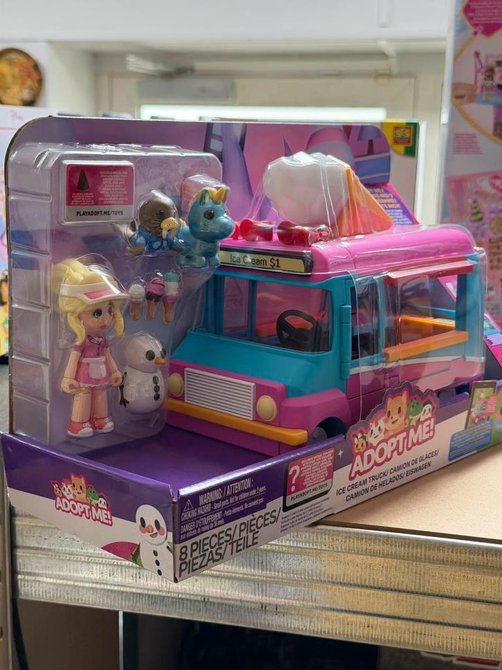 Adopt me! Ice Cream Truck ijskar voertuig met licht geluid, Kinderen en Baby's, Speelgoed | Poppen, Nieuw, Overige typen, Ophalen of Verzenden