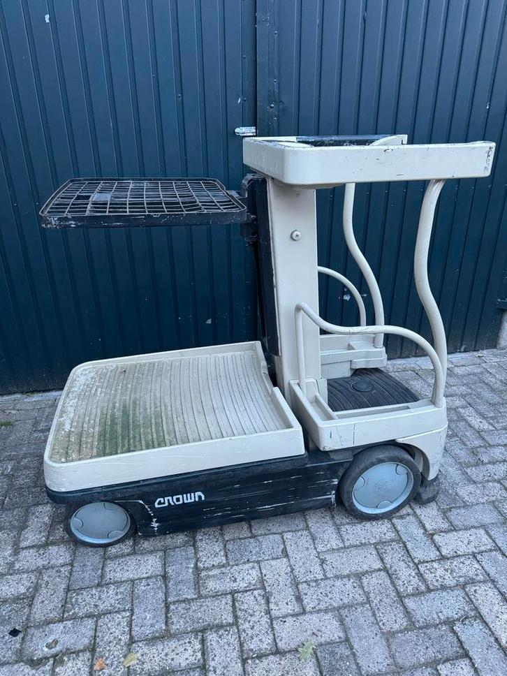 Crown Wave WAV50-8 Orderpicker - Elektrisch, Zakelijke goederen, Machines en Bouw | Heftrucks en Intern transport, Orderpicker