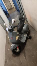 Elektrische Kinderscooter - Vespa Look, Ophalen, Gebruikt
