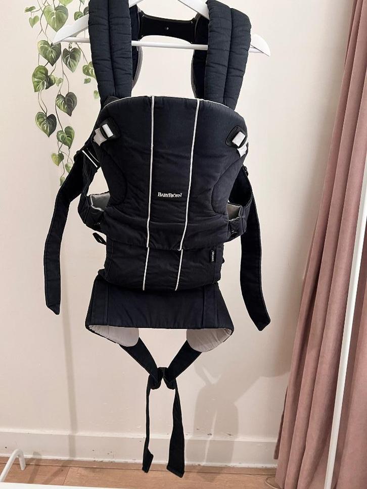 BabyBjörn draagzak – zwart, Kinderen en Baby's, Babydragers en Draagdoeken, Gebruikt, Draagzak, Buik, Baby Björn, Ophalen of Verzenden