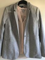 Nieuw lichtgrijze blazer maat l, Kleding | Dames, Jasjes, Kostuums en Pakken, Ophalen of Verzenden, Nieuw, Maat 42/44 (L), Grijs