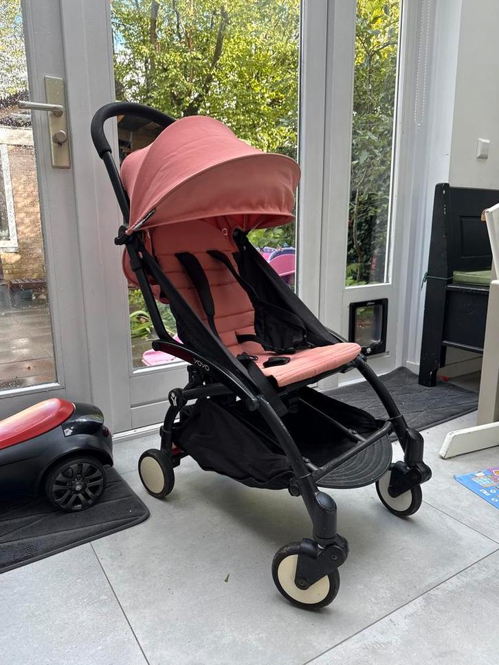Compacte kinderwagen - Roze babyzen yoyo, Kinderen en Baby's, Buggy's, Gebruikt, Overige merken, Verstelbare rugleuning, Zonnekap