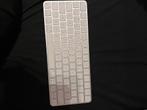 Magic Keyboard 2 apple wit, Ophalen of Verzenden, Zo goed als nieuw, Draadloos, Apple