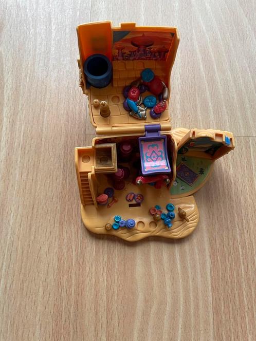 Polly pocket aladdin agrabah marktplaats 1995 vintage, Verzamelen, Poppetjes en Figuurtjes, Gebruikt, Ophalen of Verzenden