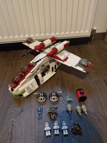 Lego Star wars 7163 Republic Gunship beschikbaar voor biedingen