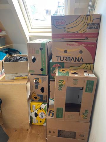 12 bananen dozen over van de verhuizing - verhuisdoos opslag