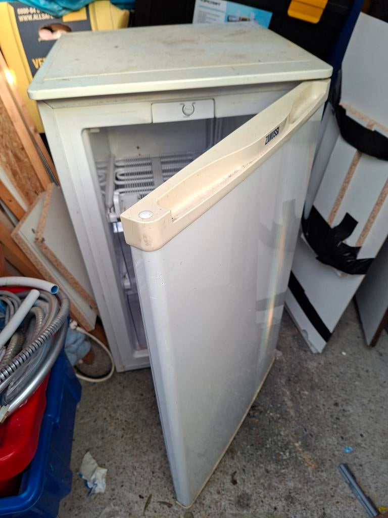 Zanussi Vrieskast, Gebruikt, Minder dan 85 cm, Minder dan 60 cm, Vrijstaand