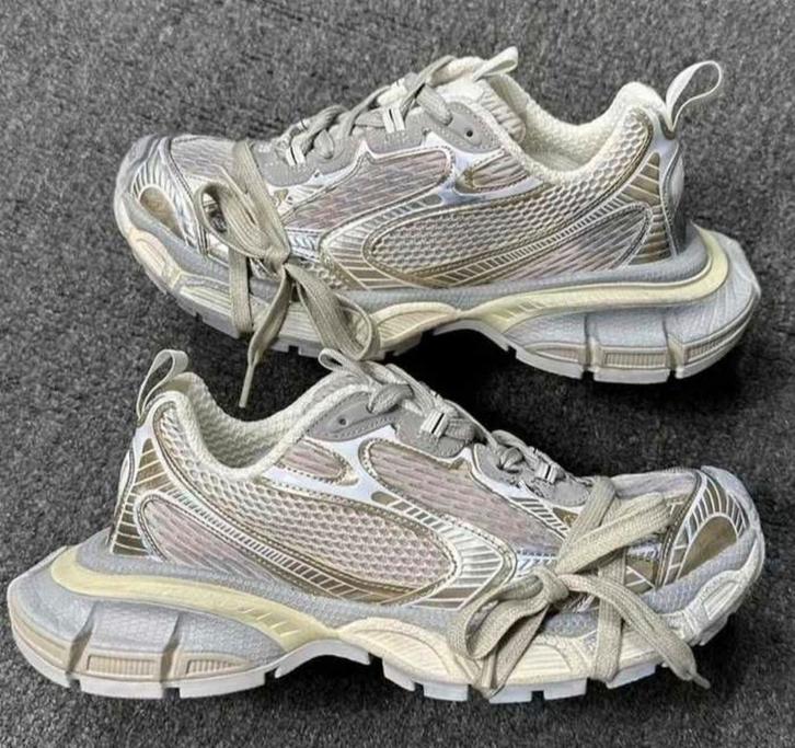 Balenciaga-sneakers, Kleding | Heren, Schoenen, Nieuw, Overige kleuren, Ophalen of Verzenden