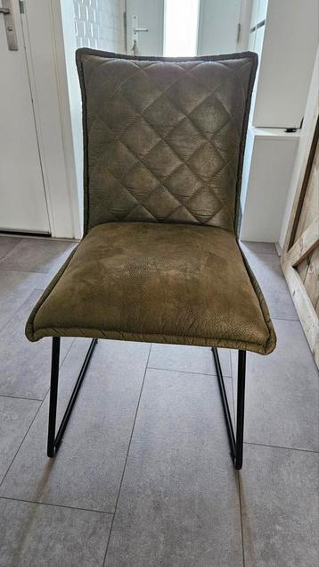 Eetkamerstoelen groen - 2 stuks beschikbaar voor biedingen