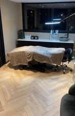 Behandelstoel elektrisch 4 motoren zwart