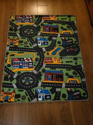 Nette autowegkleed / speelkleed 1.32x1.65m beschikbaar voor biedingen