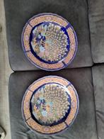 Twee decoratieve borden met pauw motief, Antiek en Kunst, Ophalen of Verzenden