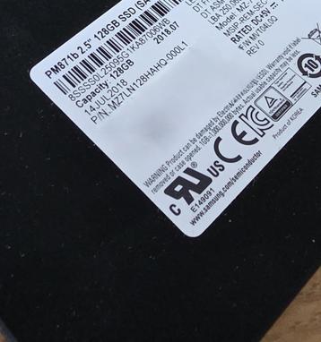 Samsung SSD PM871b 2.5'' 128 GB SATA 6 Gbps beschikbaar voor biedingen