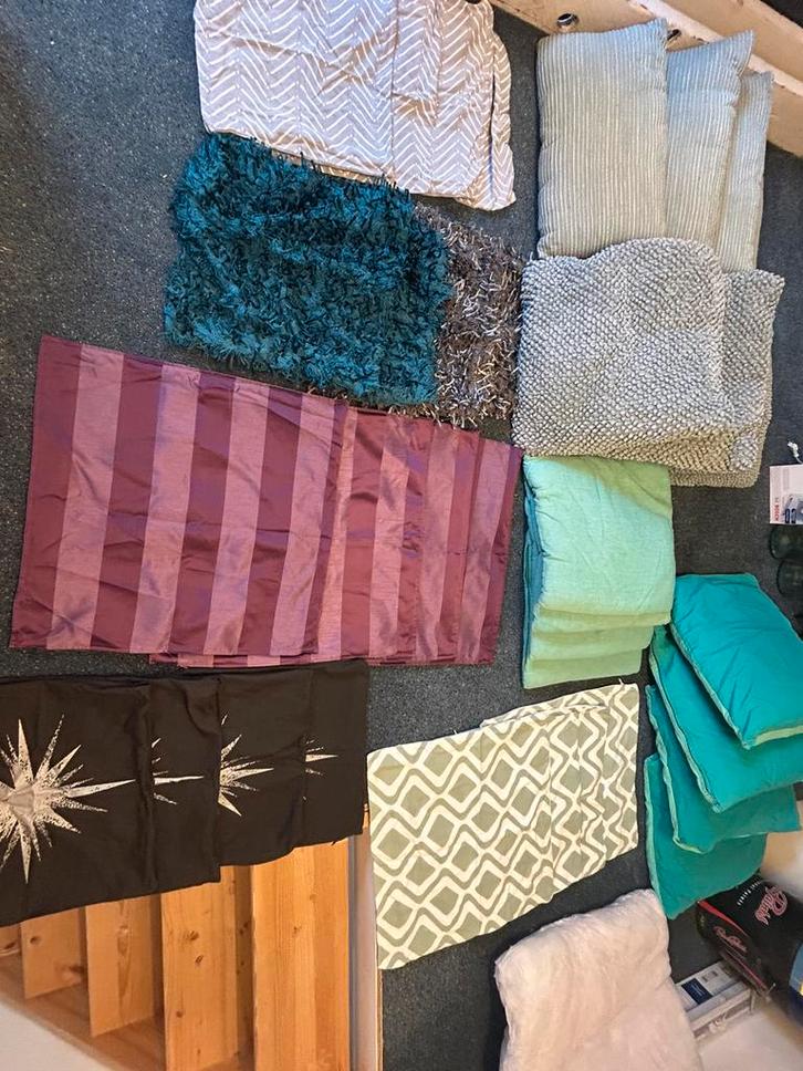 Grote verzameling sierkussens in sets van 4, Huis en Inrichting, Woonaccessoires | Kussens, Zo goed als nieuw, Vierkant, Ophalen