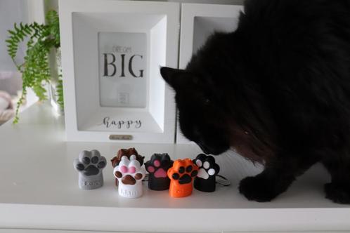 CUTE Personalized cat and dog paw keychain -  3dprinted, Verzamelen, Sleutelhangers, Nieuw, Ophalen of Verzenden