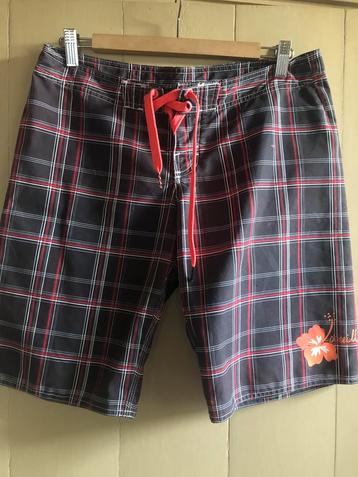 Zwem/surfshort, O’NEILL, zo goed als nieuw. Jeansmaat 29. beschikbaar voor biedingen